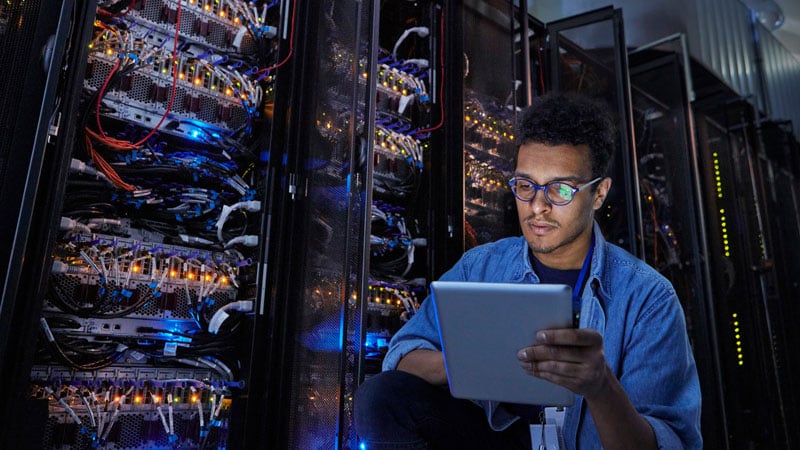 Advancing data center services with condition-based maintenance Image