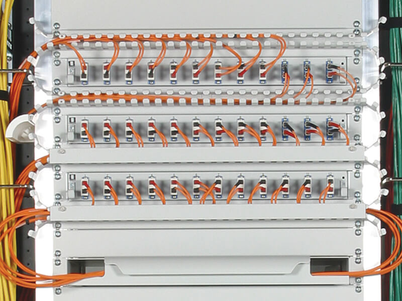 Vertiv Knürr Cable Management