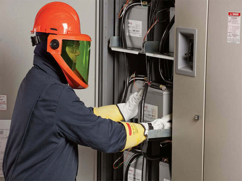 Chloride Industrial UPS Systems | Vertiv Power Protection